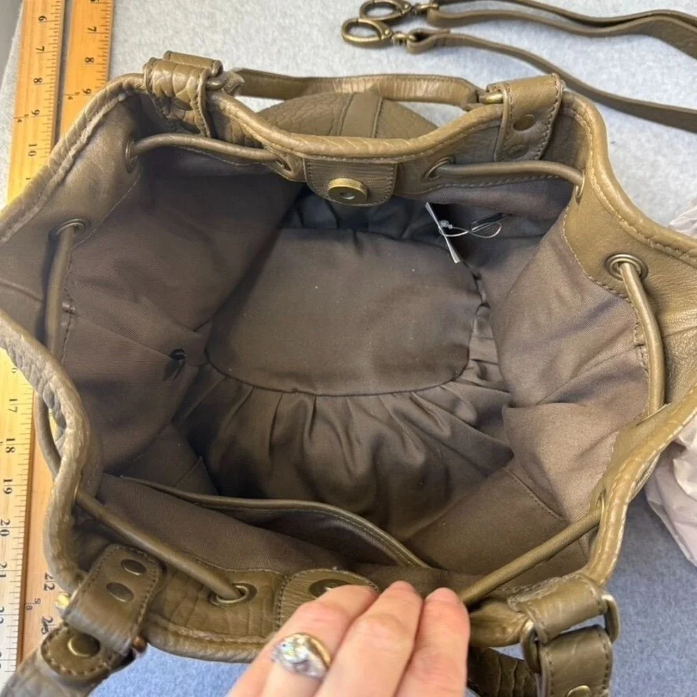 Nordstrom Olive‎ Green Leather Bucket Bag Adjustable Strap Drawstring Close NWT